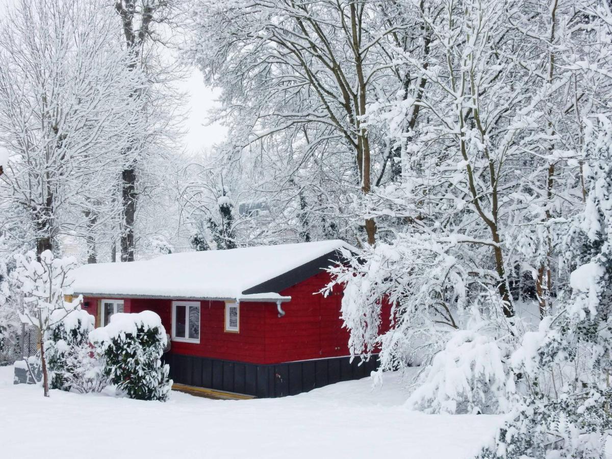 Le Cabanon De Chessy Bed & Breakfast Dış mekan fotoğraf